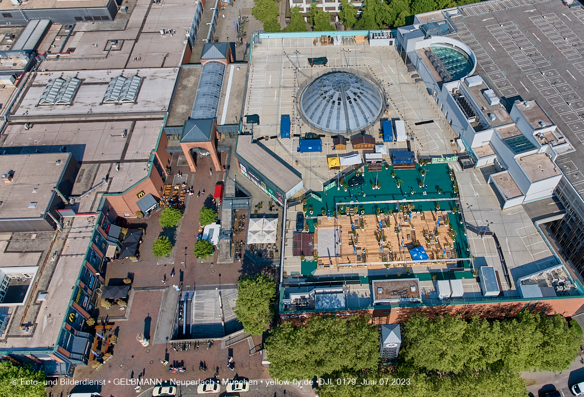 07.06.2023 - Perlach Plaza, PEP, Rentenversicherung, Wohnring, WACKER-Chemie in Neuperlach 07.06.2023 - Perlach Plaza, PEP, Rentenversicherung, Wohnring, WACKER-Chemie in Neuperlach